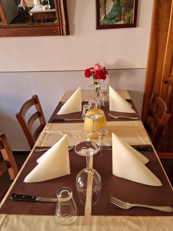 ホテル Antica Osteria Ghiridone Palagnedra エクステリア 写真